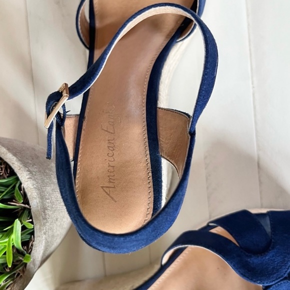 SOLD American Eagle 11 Navy Blue Espadrille Wedge Sandals - Picture 6 of 14